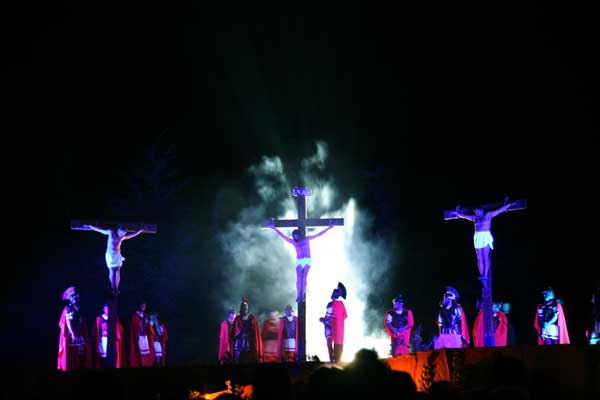 la crocifissione alatri venerdi santo 2006
