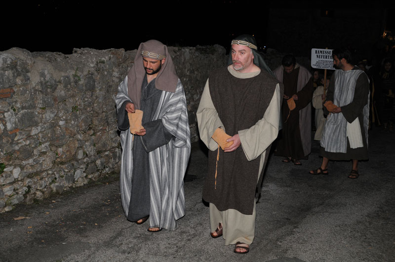 giuseppe_alatri_2010_passione_vivente_venerdi_santo_alatri_processione_vivente