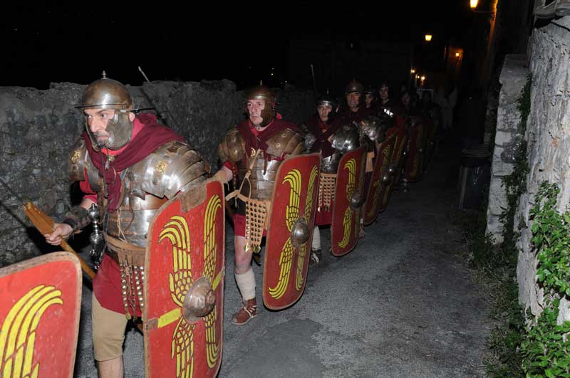 soldati_romani_alatri_2010_passione_vivente_venerdisanto_alatri